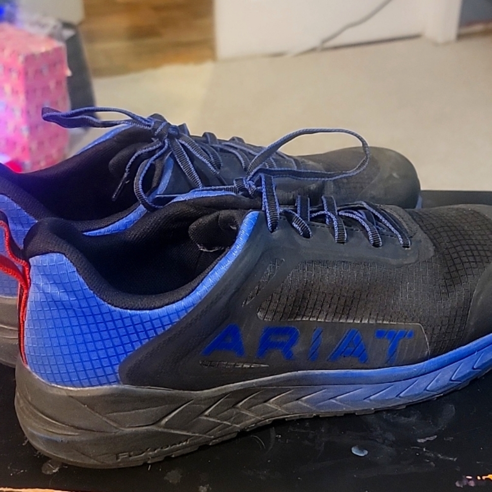 Size 13 Ariat Composite Toe Work Shoe - image 1